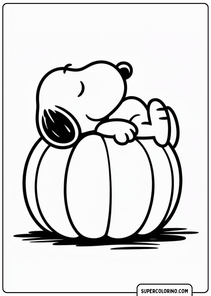 Snoopy (Peanuts) schläft bequem auf einem großen runden Kürbis.