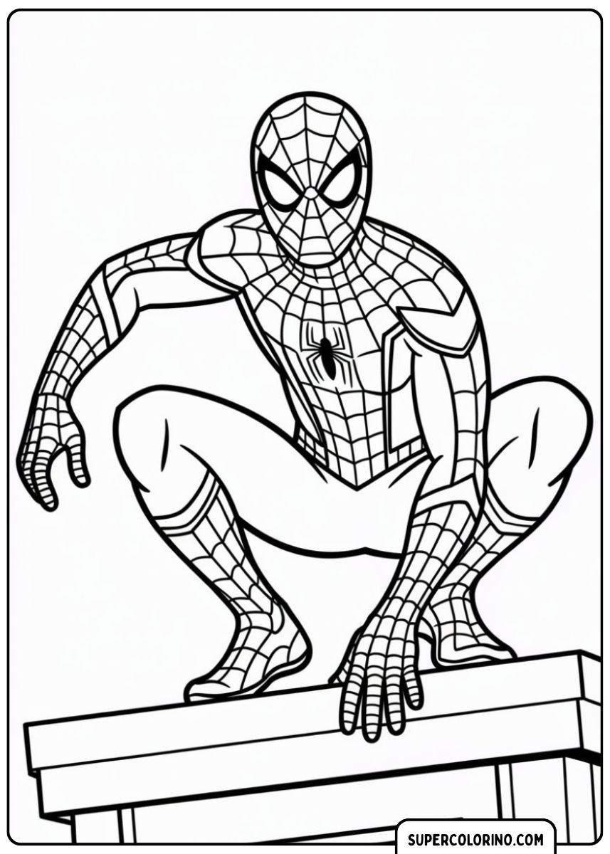 Spider-Man s'accroupit sur un rebord en position de garde.